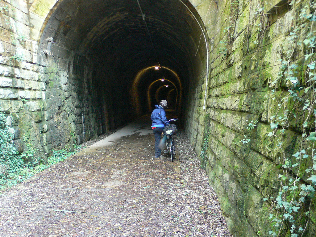 Túnel en la Vía Verde de Ojos Negros. Autor, vrakob